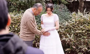 Anh xã quá yếu, vợ yêu dù yêu nhưng vẫn thường quan hệ với bố chồng yêu đến có thai