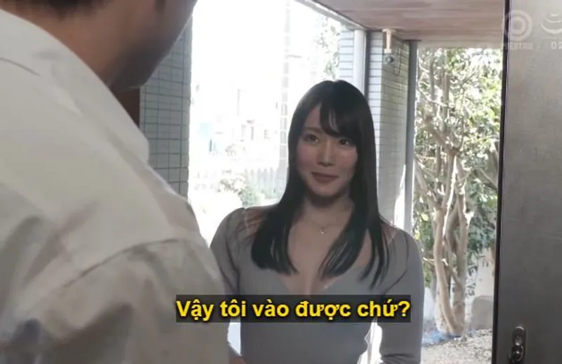 Anh chàng nhà giàu sát vách bị em gái xinh tươi nhà trẻ, mới cưới chồng dọn về, dụ dỗ làm tình.
